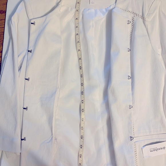 A white blazer with 3/4 sleeve - Picture 4 of 4